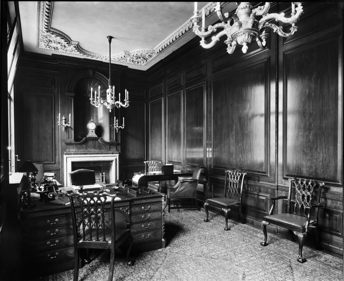 The managing director's room at Hambros Bank, 41 Bishopsgate, July 1926