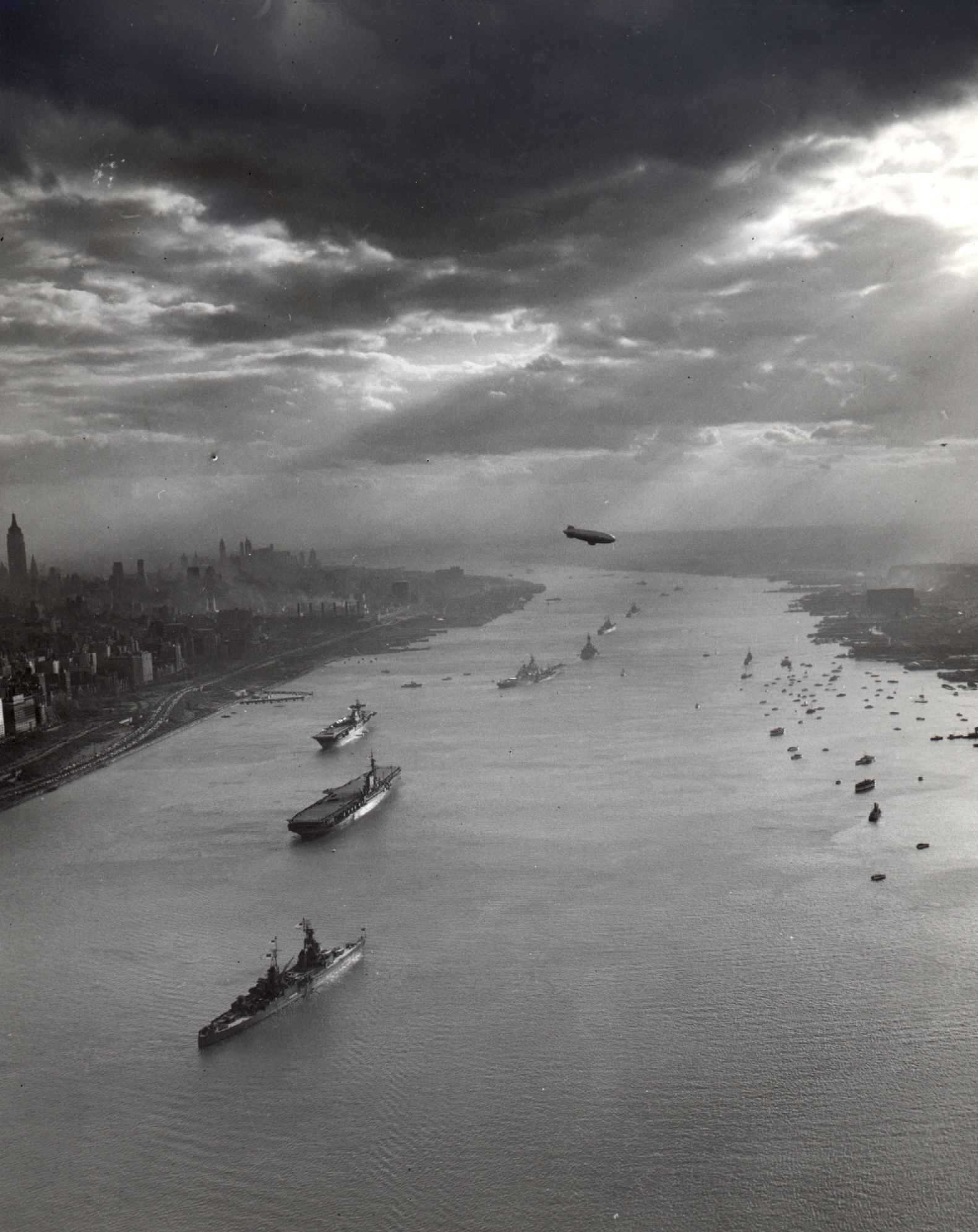USS Augusta, USS Midway, USS Enterprise, USS Missouri, USS New York, USS Helena, and USS Macon in the Hudson River in New York, New York, United States for Navy Day celebrations, 27 Oct 1945