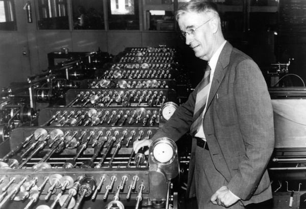 Vannevar Bush with his differential analyzer