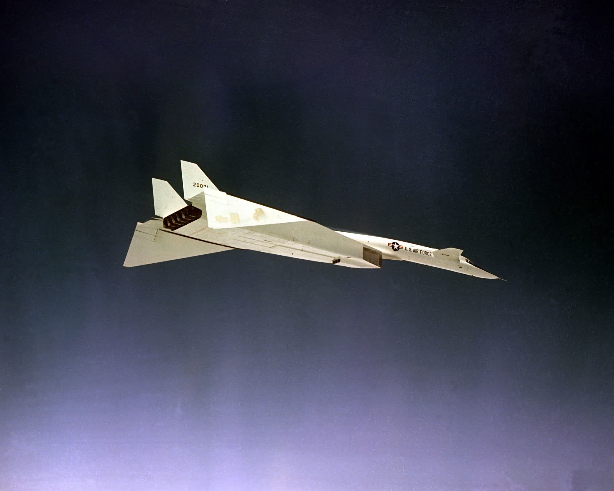 XB 70 [3]